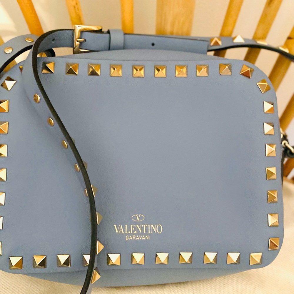 Brand new Valentino bag with studs !